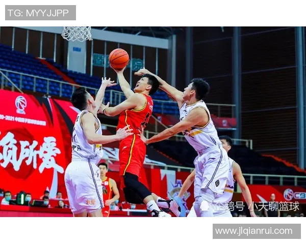 北京篮球队灵活性排名创新高引发关注展现球队实力与潜力 北京篮球队灵活性排名创新高引发关注展现球队实力与潜力