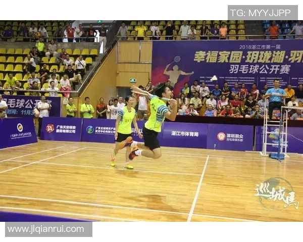 南京羽毛球队与成都羽毛球队赛后复盘分析比赛经验与战术策略探讨