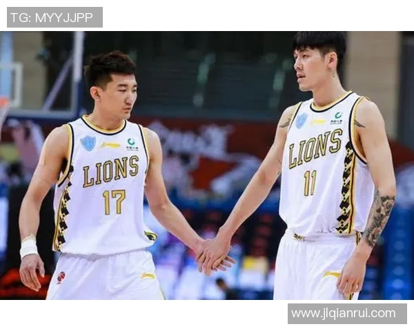 武汉乒乓球队与南京乒乓球队赛后复盘分析比赛节奏与战术对决